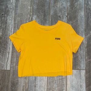 Never worn cropped PINK tee